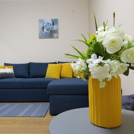 Flowers Garden Apartment Veliko Tarnovo Kültér fotó